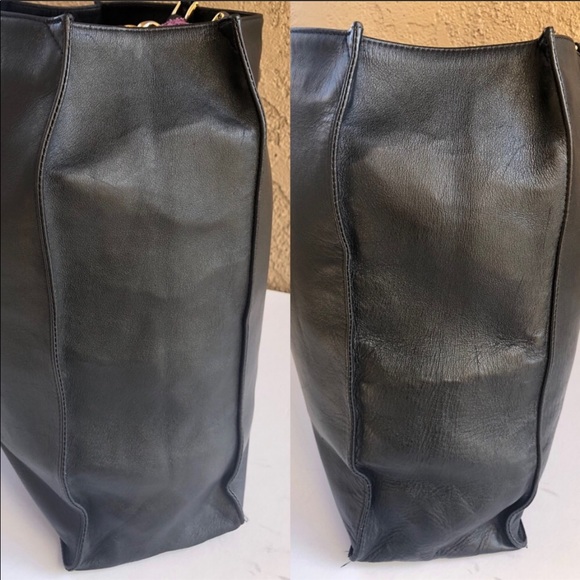 ❤️CELEBRITY❤️ JUMBO XL CHANEL TOTE - Picture 4 of 5